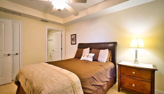 Oceanfront Condo 3 Bedrooms 3 Baths Sleeps 8