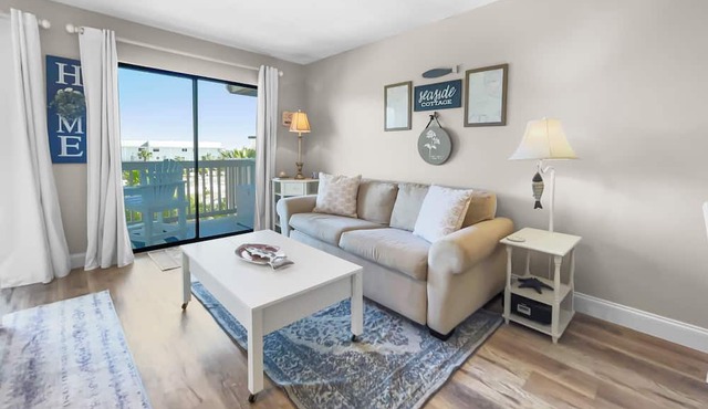 "SummerSalt" | Ocean Views | Heated Community Pool and Hot tub | Dog Friendly