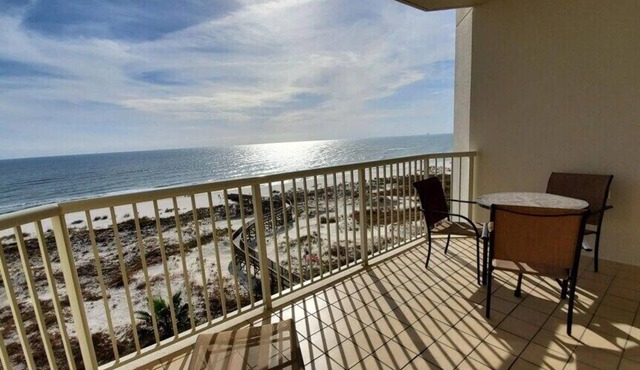 C709 Sleeps 6! King/Bunks/sofa sleeper,Gulffront,WIFI, NO SMOKING