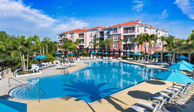 Penthouse Luxury Large Home next to Epic and OCCC