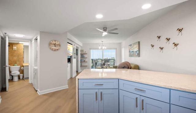 🌴 Gulf View Condo — Gulf Strand Resort, St. Pete Beach