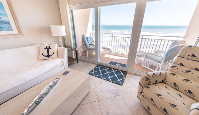 Oceanfront 2BR Condo w/Balcony at Paradise Beach Club, Unit 334