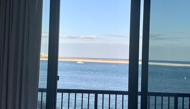 Beautiful 2nd Floor Condo located on the Beach with Views of The Pass