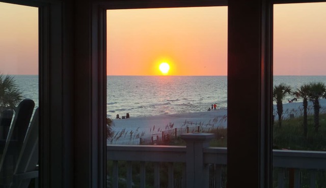 Beautiful Corner (End) Unit with Wrap-Around Balcony and Western Sunset Views