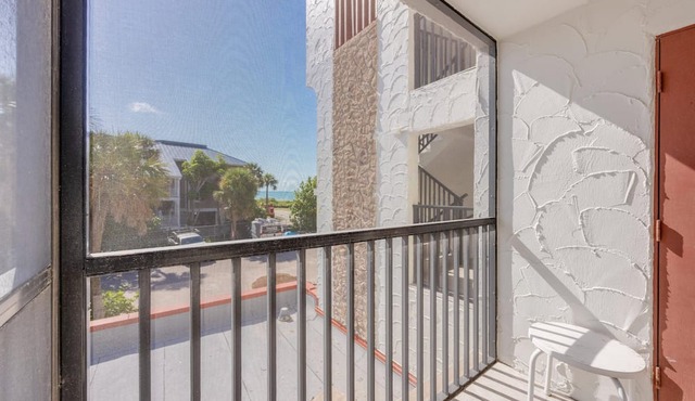 Gulf Views! Stunning views from this 2 bedroom 2 bathroom-Pointe Santo E21 Condo