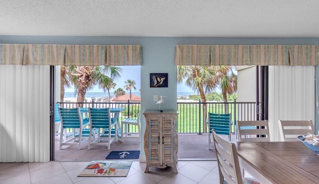 Land's End 201 building 8 Bright beach front, corner condo with stunning view