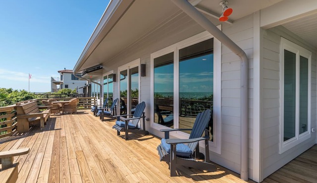 Hello Beach! 4 Bedroom + Loft Oceanfront with Large Deck - Stā Vacation Rentals