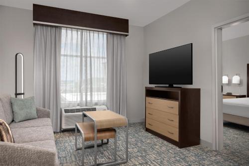 Homewood Suites Mobile