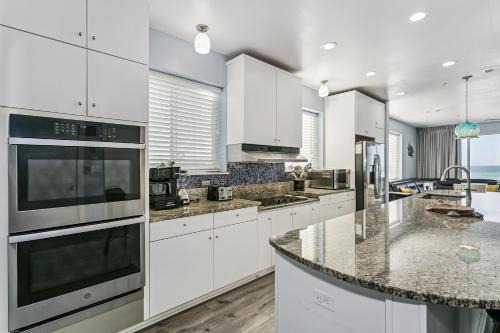 477 Fort Pickens Rd.