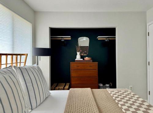 Quiet, convenient & Modern Haven