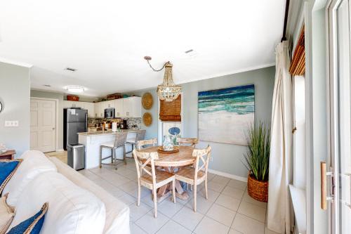 Sugar Sand Oasis
