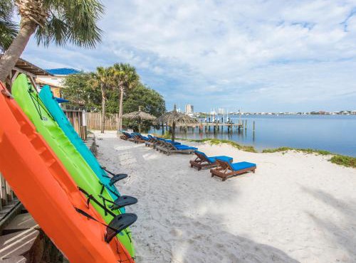 Surf & Sand Hotel - Free Hot Breakfast & Rentals