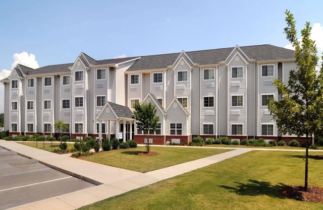 Microtel Inn 