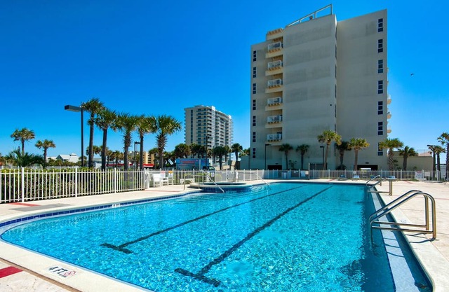 🌴Gulf front-Gulf Views-Balcony-2BR Sans Souci 401🌴